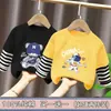 Camiseta de Manga Larga con Retazos Rayados para Niños para Primavera y Otoño Algodón Puro Estilo Coreano Holgada Moderna Camiseta Base con Estampado de Dibujos Animados para Niños