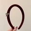 Diadema de Terciopelo Rojo con Lazo Estilo Coreano, Popular entre las Influencers Femeninas, Delgada Diadema Festiva de Año Nuevo, Elegante y con Estilo Accesorio para el Cabello