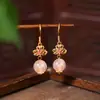 Brincos Originais Feitos à Mão Estilo Chinês Torre Amarela Cristal Lótus da Sorte Bloqueio de Cores Artístico Brincos Suaves Novo Estilo Chinês Antigo Brincos Elegantes