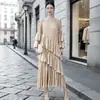 Moda Femenina Europea y Americana Vestido Issey Miyake, Estilo de Lujo Ligero de Gama Alta, Vestido de Capas Irregular Patchwork, Vestido Largo de Manga Acampanada, Exportación para Mujer