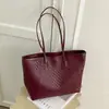 Bolso tote de alta gama transfronterizo para mujer, nuevo bolso de hombro de moda vintage 2026, bolso de mano de gran capacidad