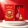 Chaveiro Pingente Dourado do Ano da Ovelha com Decoração em Folha de Ouro Conjunto em Caixa de Presente Personalizado para Negócios Presente Personalizado Atacado