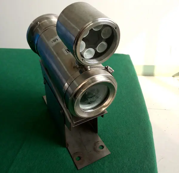 KBA127（有线）矿用隔爆型摄像仪3.jpg