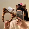 Diadema de Peluche con Dibujo de Gato Kt Estampado de Leopardo Dulce y Lindo para Mujer Otoño e Invierno Lavado de Cara Impermeable Antideslizante Diadema Popular Nuevo Estilo