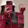 Design cada vez mais popular de trevo de quatro folhas, adequado para capas de celular Apple 17 Pro Max, iPhone 18 estilo retrô, 16 silicone, 14 com cordão, 15