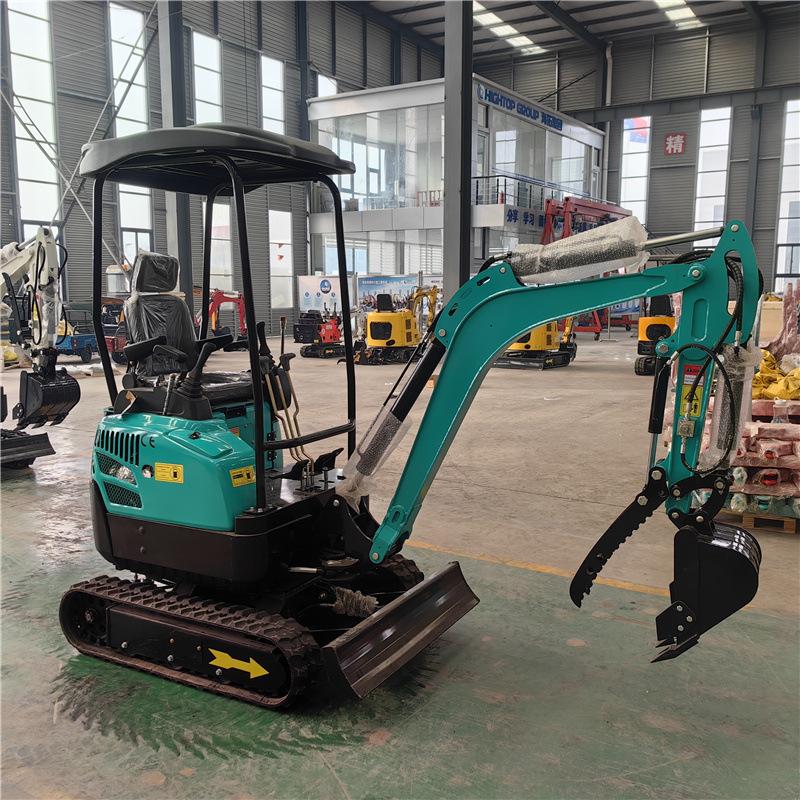 18小型挖掘机-2.jpg