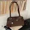 Coleção de outono 2026 transfronteiriça: bolsa tote requintada, de grande capacidade, estilo nicho para o trajeto diário, bolsa de ombro fashion