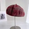 Boina de moda a cuadros retro británica para mujer, nuevo sombrero versátil casual de artista de otoño, elegante sombrero de calabaza, moderno