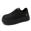 Tênis pretos de sola grossa para mulheres 2024 verão novos sapatos de pão retrô versáteis casuais esportivos sapatos brancos ins tendência