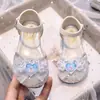 Sandálias Fechadas Macias para Meninas Verão 2026 com Strass Laço Brilhante Sereia Princesa Rasteirinhas Versáteis