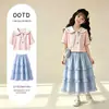 Conjunto de Dos Piezas de Suéter Dopamina Estilo Coreano para Niñas, Nuevo Conjunto de Dos Piezas con Falda Color Block de Verano para Niños Mayores, Moderno