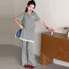 Conjunto de Roupa Infantil para Meninas de Verão: Camiseta Fina de Manga Curta com Calça de Cobertura para Fralda, Conjunto de Duas Peças, Tendência