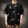 Camiseta Popular Americana de Moda com Design Irregular de Manga Curta para Homens, Novo Estilo de Verão, Não Amassa, Camiseta Casual Solta