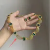 Collar con Pendientes de Encaje Verde Brillante con Diamantes Estilo Retro Francés Lujo Accesible Moda de Alta Gama Accesorios para Vestido de Noche Traje de Cena para Mujeres