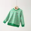 Sudaderas de Invierno y Otoño con Rayas Bordadas y Cuello Semi-Alto para Niños y Niñas, Adecuadas para Usar en Capas o Solas, Sudadera Cálida para Niños