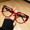 Gafas de Moda con Montura de Mariposa, Bloqueo de Color, Sin Graduación para Mujer, Estilo Callejero Casual Elegante, Gafas Adelgazantes con Filtro de Luz Azul para Hombre