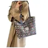 Bolsa de Lona Personalizada da Moda Transfronteiriça Novo Estilo Grande Capacidade Casual para o Dia a Dia Bolsa Tote Tendência Nicho Celebridade da Internet Bolsa de Ombro