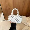 Bolso de mano de moda, bolso cruzado para mujer, bolso de hombro súper popular para el trabajo 2026 con diseño de almohada de lunares