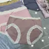 Roupas Íntimas Femininas, Vários Estilos, Múltiplos Tecidos, Liquidação para Meninas Jovens, Modelo de Vendedor de Rua, Liquidação Especial de 5 Yuan, Preço Especial de Atacado