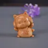 Madera de Ciprés Gatito Talla en Madera Maciza Gato de la Suerte Lindo Manualidades Personaje de Dibujos Animados Portátil Regalo de Cumpleaños para Niños Adornos de Madera Maciza