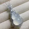 Nuevo colgante de calabaza de calcedonia blanca, bañado en plata, con collar de calabaza de calcedonia verde natural de calidad alta hielo y piedra de jade, disponible en la transmisión en vivo
