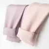 Pantalones cálidos de terciopelo para mujer, sin costuras, pantalones interiores para niños, otoño e invierno, forrados de felpa, uso diario, pantalones largos de color liso