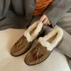 Zapatos de Piel con Flecos Estilo Británico 2026 Invierno Tacón Medio Grueso Parte Superior de Ante de Vaca Calentitos Engrosados Mocasines Zapatos de Pana con Forro de Terciopelo para Mujer