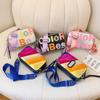 Celebrante da Internet Niche Design Bolsa Feminina 2024 Novo Comércio Exterior Popular Prático Alça de Ombro Larga Bolsa de câmera Crossbody