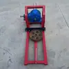 Tractor multifuncional con toma de fuerza trasera, bastidor multifuncional, bomba de agua, generador y bastidor de trituradora.