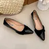 Zapatos planos elegantes de estilo francés para mujer, con tiras retorcidas y tacón grueso, colección 2026, zapatos para el trabajo, punta fina, corte bajo, sin cordones