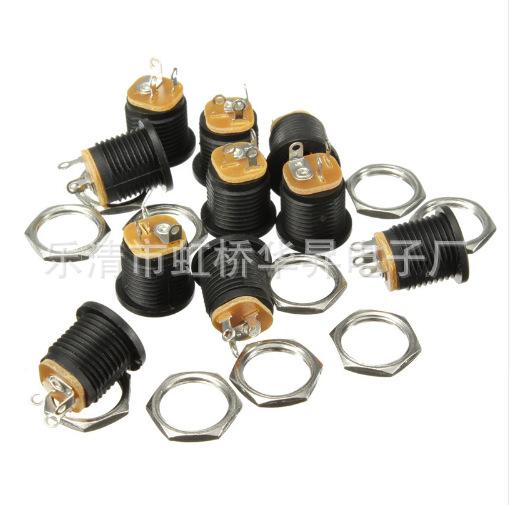 {4DA2425F-70D8-4A43-BC88-12988
