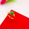 Joias Estilo Xiaohongshu, Latão Banhado a Ouro com Pedras Sintéticas de Jade, Anel Feminino Oval em Formato de Coração, Atacado do Fabricante