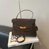 Bolso Tote de Moda y Tendencia para Mujer, Acabado Mate, Elegante para el Trayecto Diario, Gran Capacidad, Bolso de Hombro Casual, Bolso de Mano, Bolso Cuadrado para el Brazo