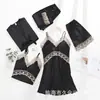 Conjunto de pijama de seda gelada feminino para o verão, camisola sexy de renda com roupão, conjunto de cinco peças, roupa de casa de manga comprida para live do TikTok com bojos