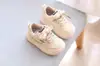 Zapatillas Nuevas de Moda para Bebé de Primavera y Otoño, Zapatos Deportivos Antideslizantes de Suela Blanda para Niños, Zapatos Individuales para Niños Pequeños, Zapatos Casuales Versátiles para Niñas
