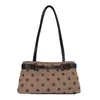Bolsa de Mão de Bolinhas 2026 Outono Nova Simples Casual Bolsa de Ombro para Mulheres Grande Capacidade Bolsa para o Dia a Dia para Trabalhadores de Escritório