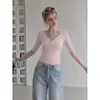 Camiseta rosa ummoimoi com gola henley e manga curta para mulheres, estilo commuter de verão 2026, acinturada, slim fit, ombro regular, top modelador