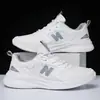 Colección de otoño transfronteriza nueva: zapatillas chunky que aumentan la altura, zapatillas atléticas casuales Black Warrior de New Balance, zapatillas de malla transpirables con suela gruesa
