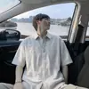Camisa de trabajo a cuadros de manga corta retro estilo japonés 2026 para hombres y mujeres, versátil para el verano, corte holgado