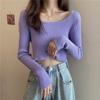Camiseta básica de punto de manga larga con cuello en V corto para primavera y otoño 2024, nuevo estilo coreano moderno, simple y versátil para mujer