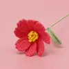 Ramo de rosas de copa de vino tejido a mano, adorno para el hogar, flores artificiales tejidas a ganchillo, regalo de lana para novia