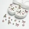 2026 Moda Nuevo Versátil Zueco de Oso con Cuentas Accesorios para Zapatos DIY Dijes Desmontables para Zapatos Hebillas de Zapatos de Alta Gama