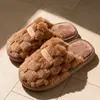 Pantuflas de algodón para mujer para otoño e invierno, de suela gruesa, antideslizantes, cálidas y afelpadas, adecuadas para uso en interiores, y también disponibles en estilo de pareja para hombre