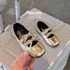 Zapatos Planos Plateados con Moño Estilo Coreano para Niñas 2025 Nuevo Estilo de Verano, Zapatos de Piel de Moda para Niña Pequeña, Zapatos de Baile Súper Suaves
