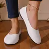 Estilo Novo Primavera 2026 Sapatos Casuais Planos Slip-On de Bico Redondo, Boca Rasa, Tamanho Grande Sapatos Planos Retrô para Mulheres