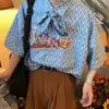 Camisa Suelta de Manga Corta con Bordado de Dibujos Animados Retro Japonés para Hombres y Mujeres, Camisa de Moda con Lazo, Diseño de Nicho de Verano