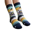 Meias femininas sob medida para outono e inverno, com design esportivo, comprimento na panturrilha, estilo preppy, design respirável, estampas de desenhos animados, forro quente e acabamento em renda.. Meias Zhujie