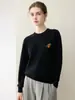 Nuevo Otoño/Invierno 2026 100% Cachemir Cuello Redondo Tejido de Punto Manga Larga Bordado Caqui Suave y Liso Suéter de Cachemir Superior