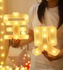 Luz de letra feliz cumpleaños diseño de escena tarjeta de personaje decorativa baúl Qixi Día de San Valentín propuesta sorpresa luz de ambiente