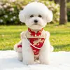 Ropa para mascotas, bolsa cruzada de felpa y engrosada estilo Año Nuevo chino, traje Tang, chaleco festivo, atuendo de dos patas para perros pequeños y medianos